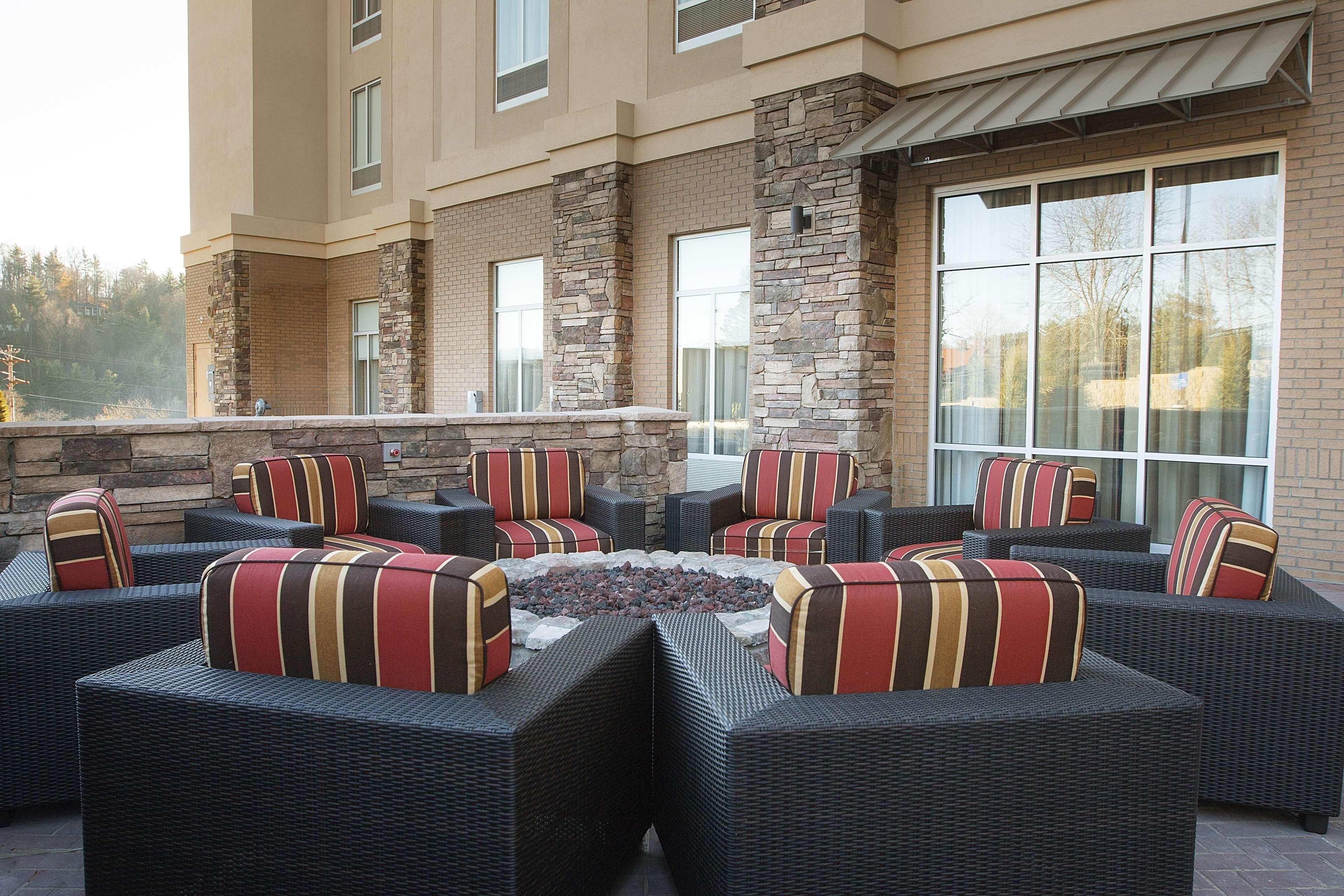 Hampton Inn & Suites Boone, Nc Exteriör bild
